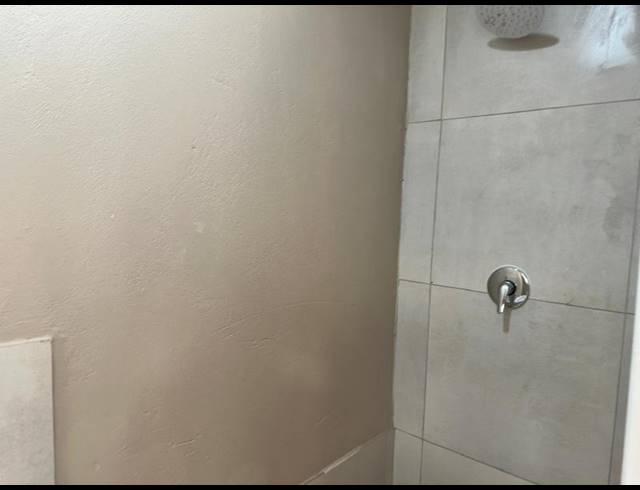 2 BEDROOM PROPERTY TO RENT IN LAUDIUM